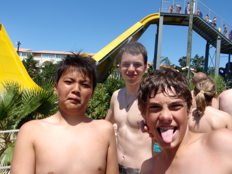 Village Camps International Summer Camp Ard&egrave;che, France 2019-07-26 https://www.villagecamps.com/journals_admin/images/20-10-Ryo, Nik and Eric.jpg